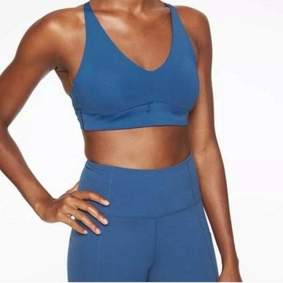 Athleta Blue Suryana Strappy Sport Bra Size 36B/B Yoga Hiking Pilates Athletic - Picture 6 of 9